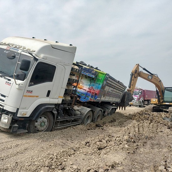 รับถมดินนครนายก - ส.เจริญจันทร์  - รับเหมาปรับหน้าดิน เคลียริ่ง ปทุมธานี รับถมดินนครนายก - ส.เจริญจันทร์  - รับเหมาปรับหน้าดิน เคลียริ่ง ปทุมธานี